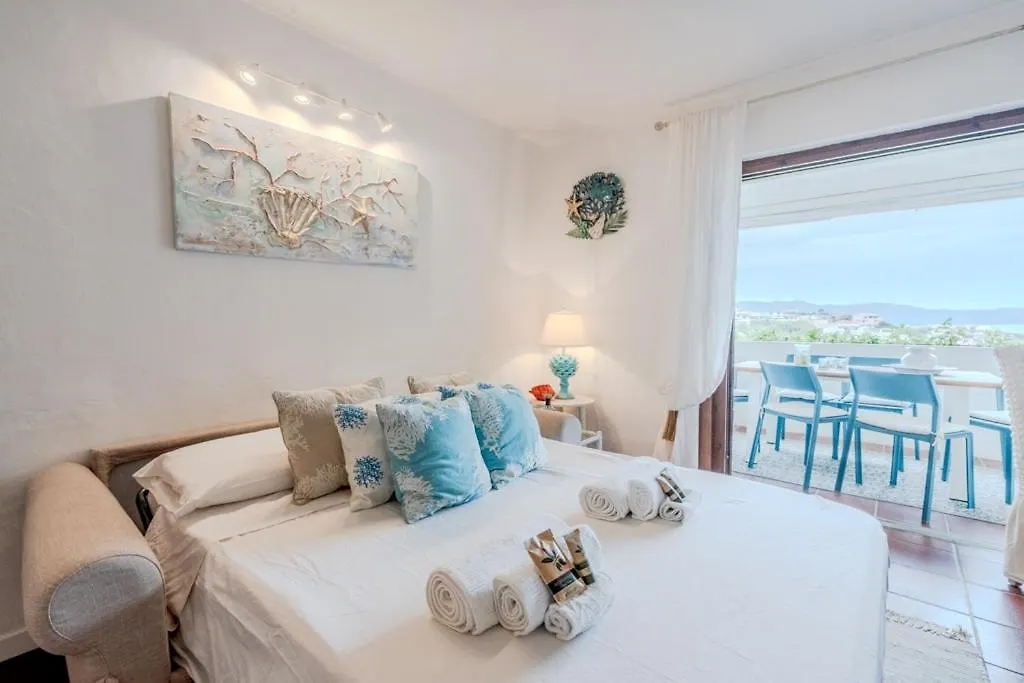 Vista Mare-Porto Rotondo, Smeraldine House Design 0*,